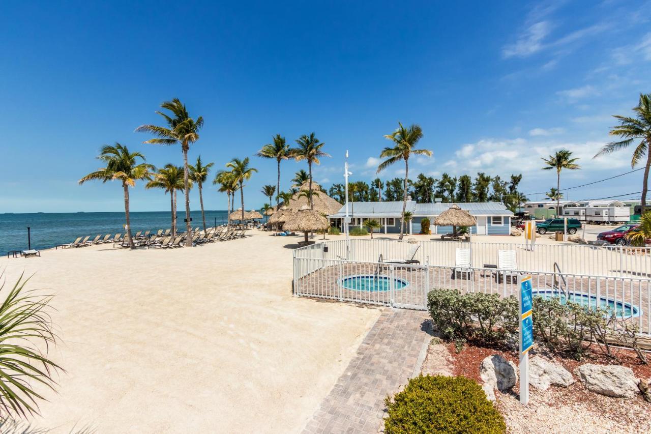 Fiesta Key Rv Resort Waterfront Cottage 36 Layton Exteriér fotografie